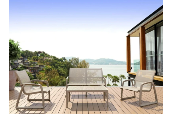 Salon pacific lounge