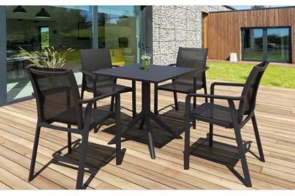 TABLE A MANGER SKY